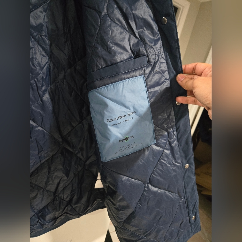 Jacket - Picture 3 of 4